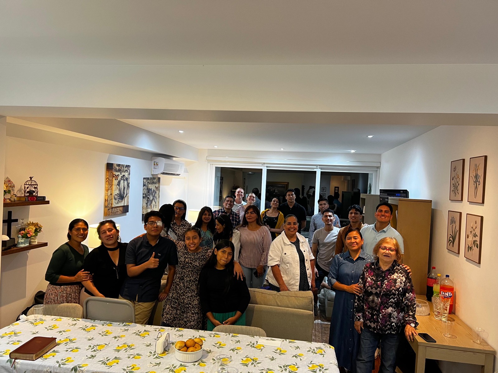 Peru mission Bible study group — Road to Relationship